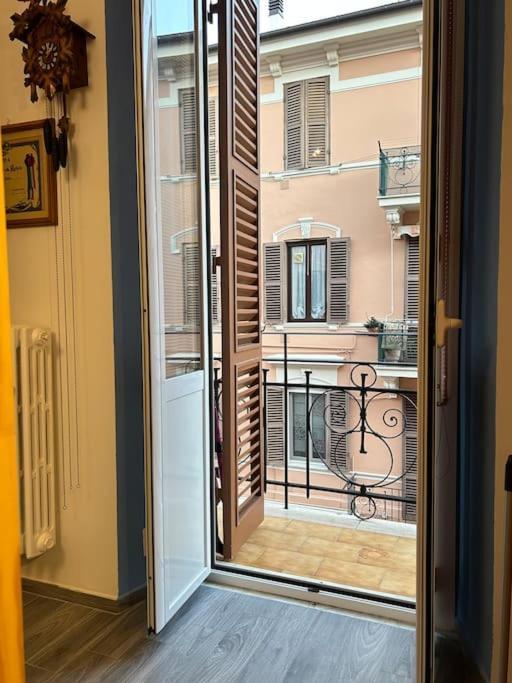 Casa Del Ferroviere B&B سولمونا المظهر الخارجي الصورة