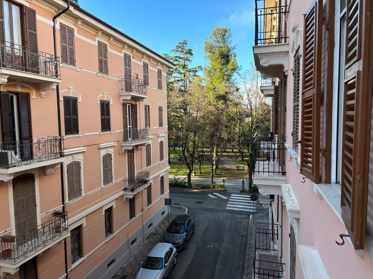 Casa Del Ferroviere B&B سولمونا المظهر الخارجي الصورة