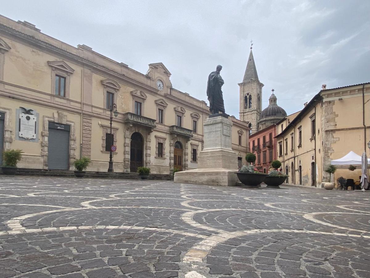 Casa Del Ferroviere B&B سولمونا المظهر الخارجي الصورة